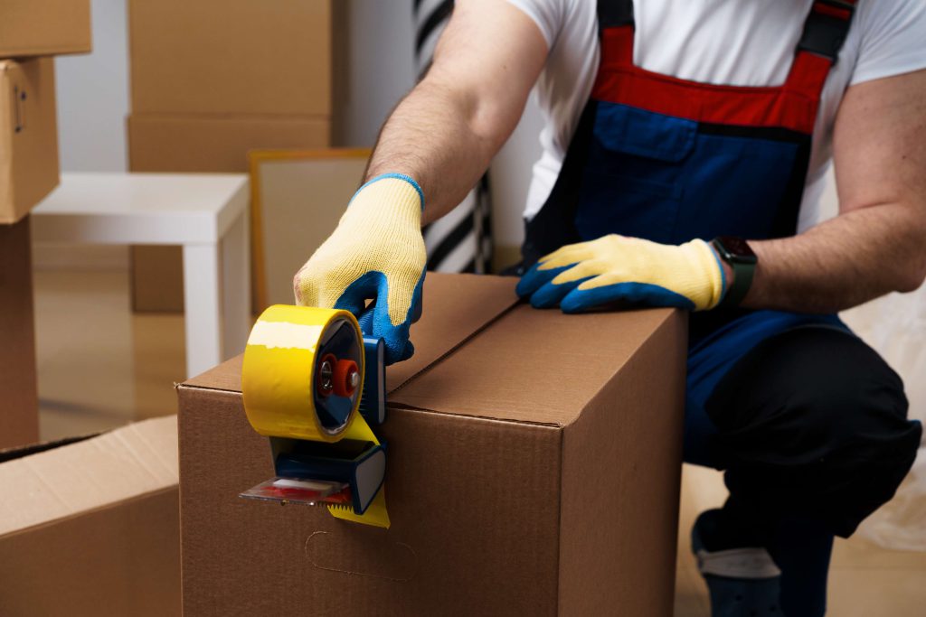 Why Hiring Professional Packing & Unpacking Services Is Worth